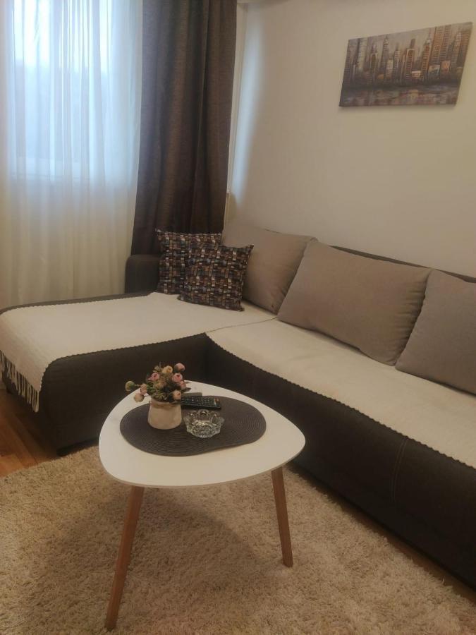 Talija Apartman Apartamento Vrnjačka Banja Exterior foto